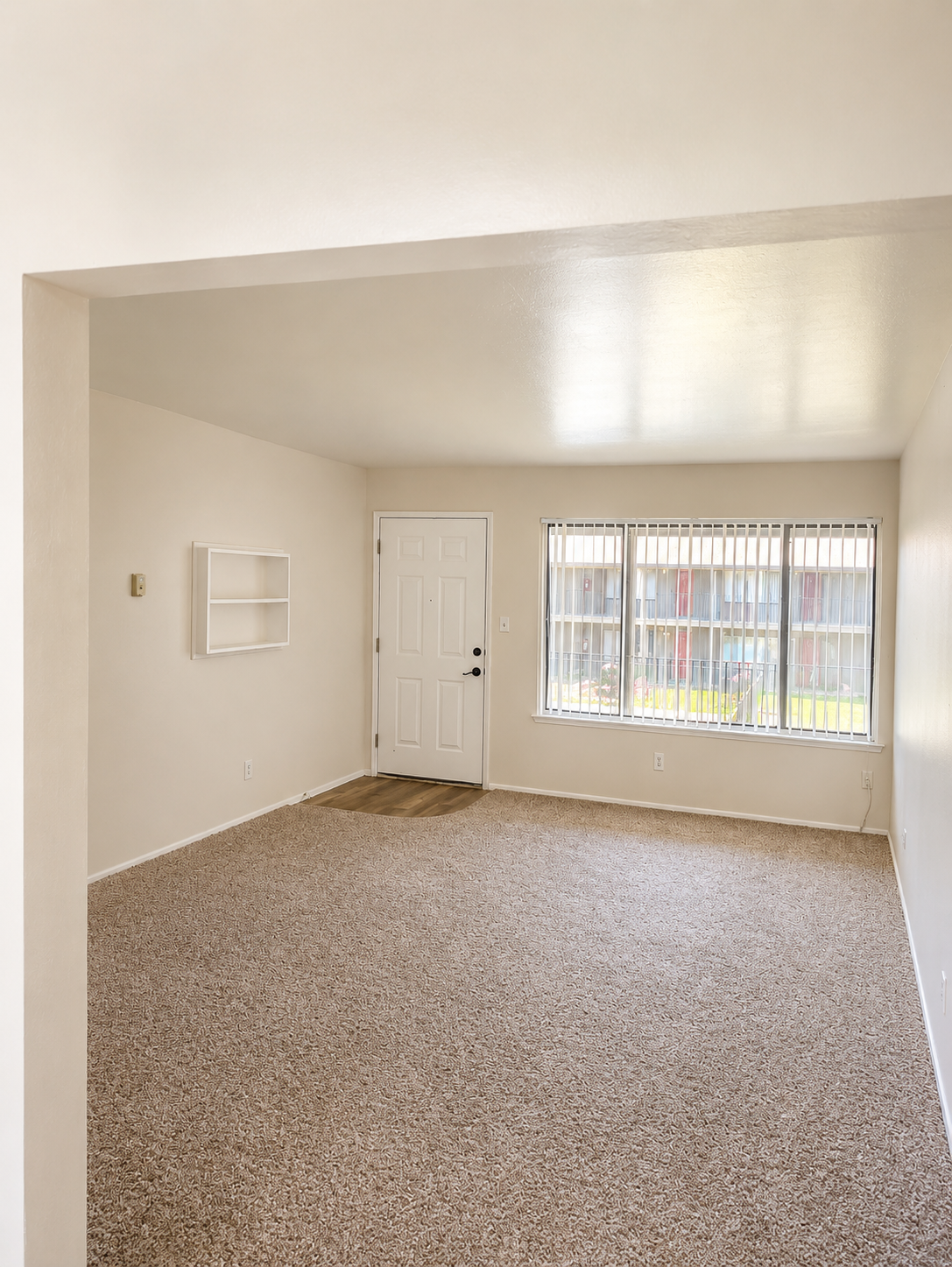 Sacramento Condo: 2125 North Avenue