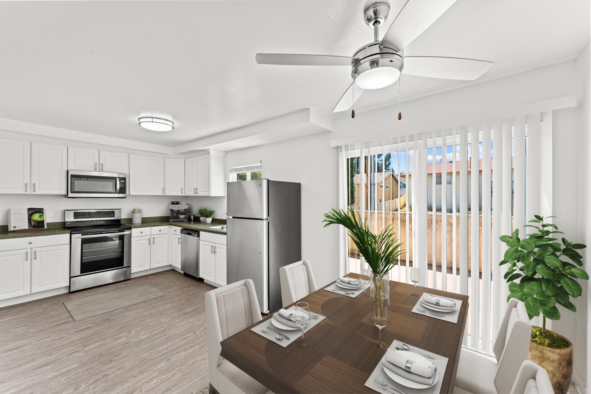 Oceanside Apartment: 2326 Greenbrier Dr