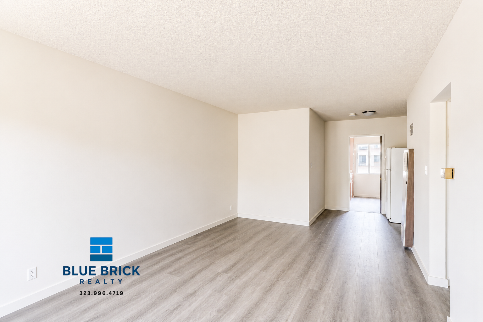 Los Angeles Condo: 1055 N El Centro Ave