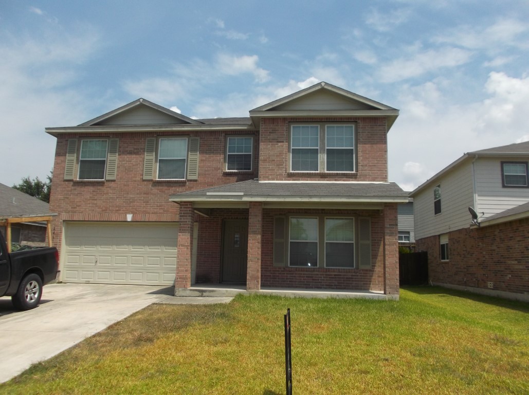 San Antonio House: 246 Blue Juniper