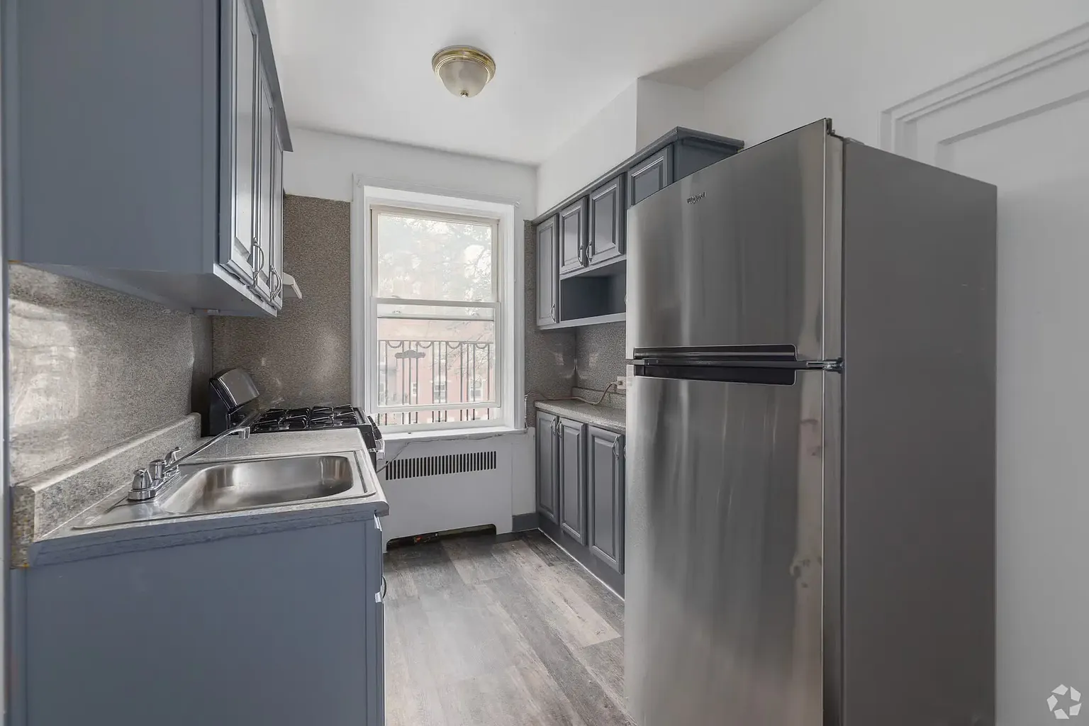 Trenton Condo: 455 W State St.