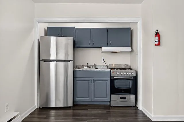 Trenton Condo: 9-11 Sanhican Drive
