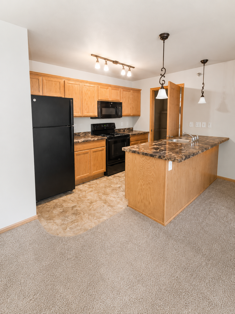 Tomah Apartment: 1028 Berry Ave