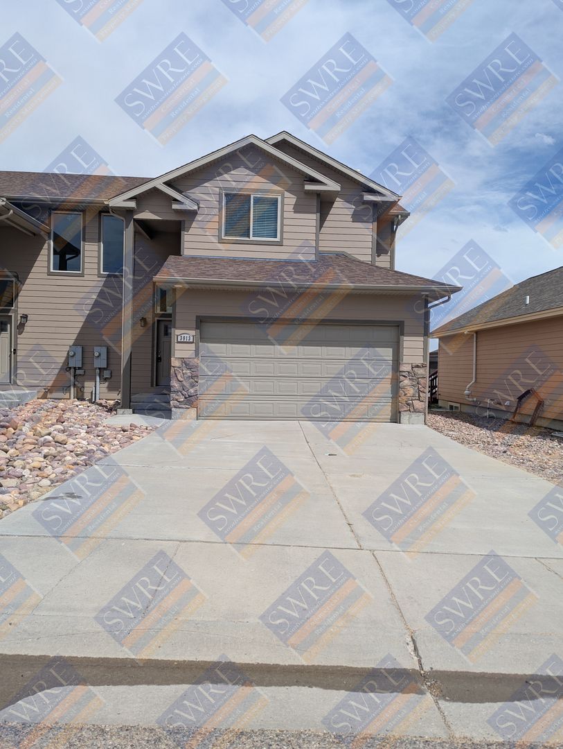 Rock Springs House: 3913 Goshawk Drive