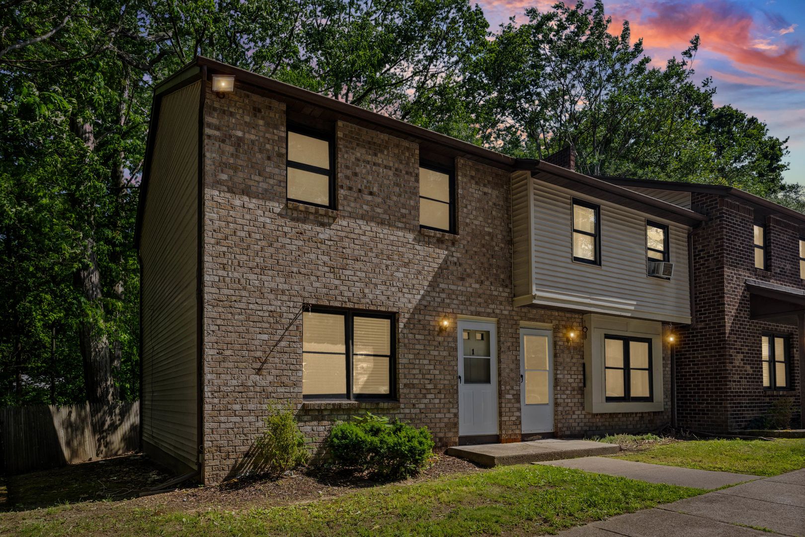Greece Apartment: 419 Britton Rd