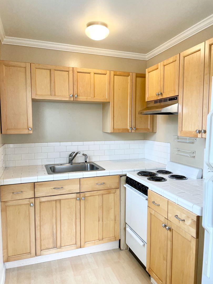 Seattle Condo: 815 15th Ave E