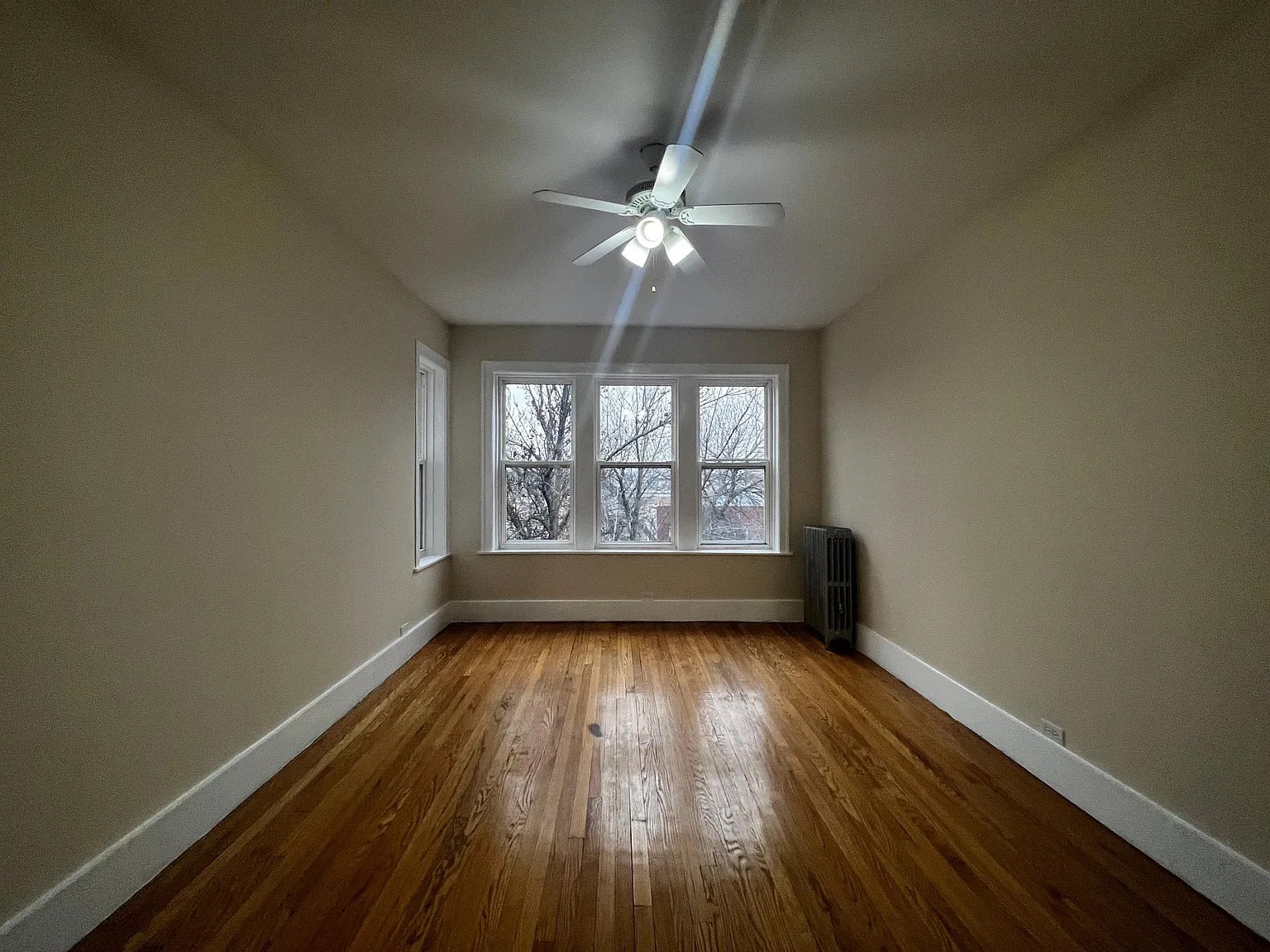 Chicago Condo: 4306 W Shakespeare Ave