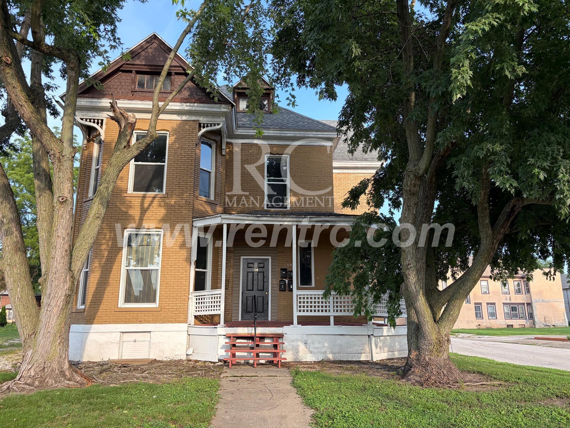 Danville House: 130-2 Franklin