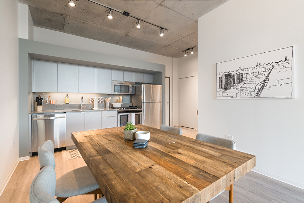 Chicago Condo: 2733 West Belden Avenue
