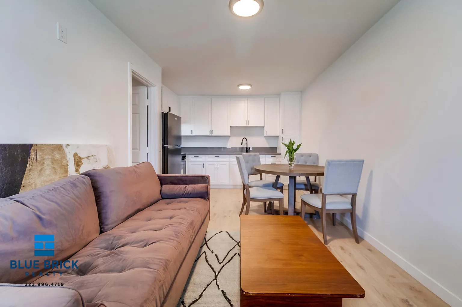 Van Nuys Condo: 14235 Vanowen