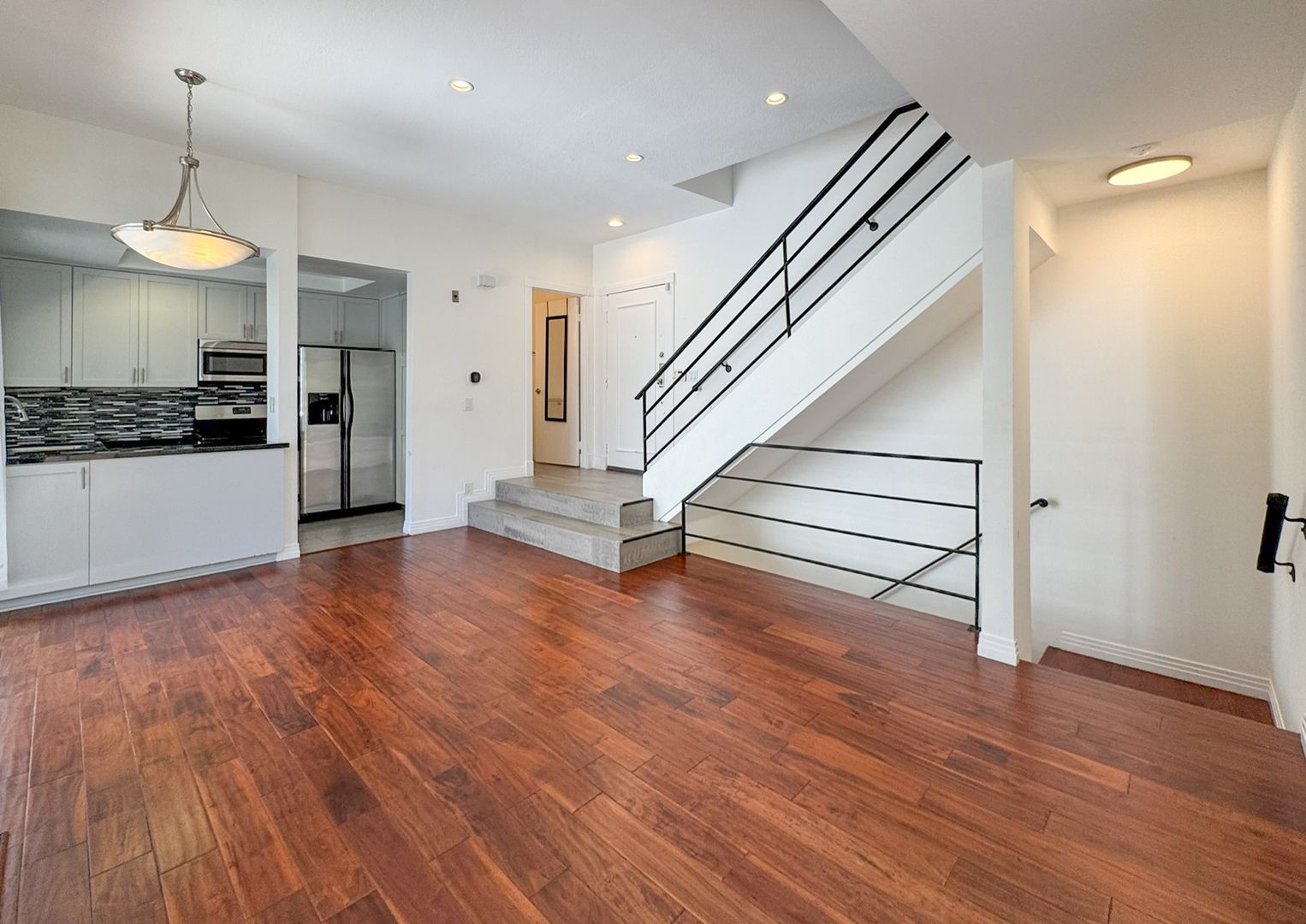 Los Angeles House: 1733 Malcolm Ave