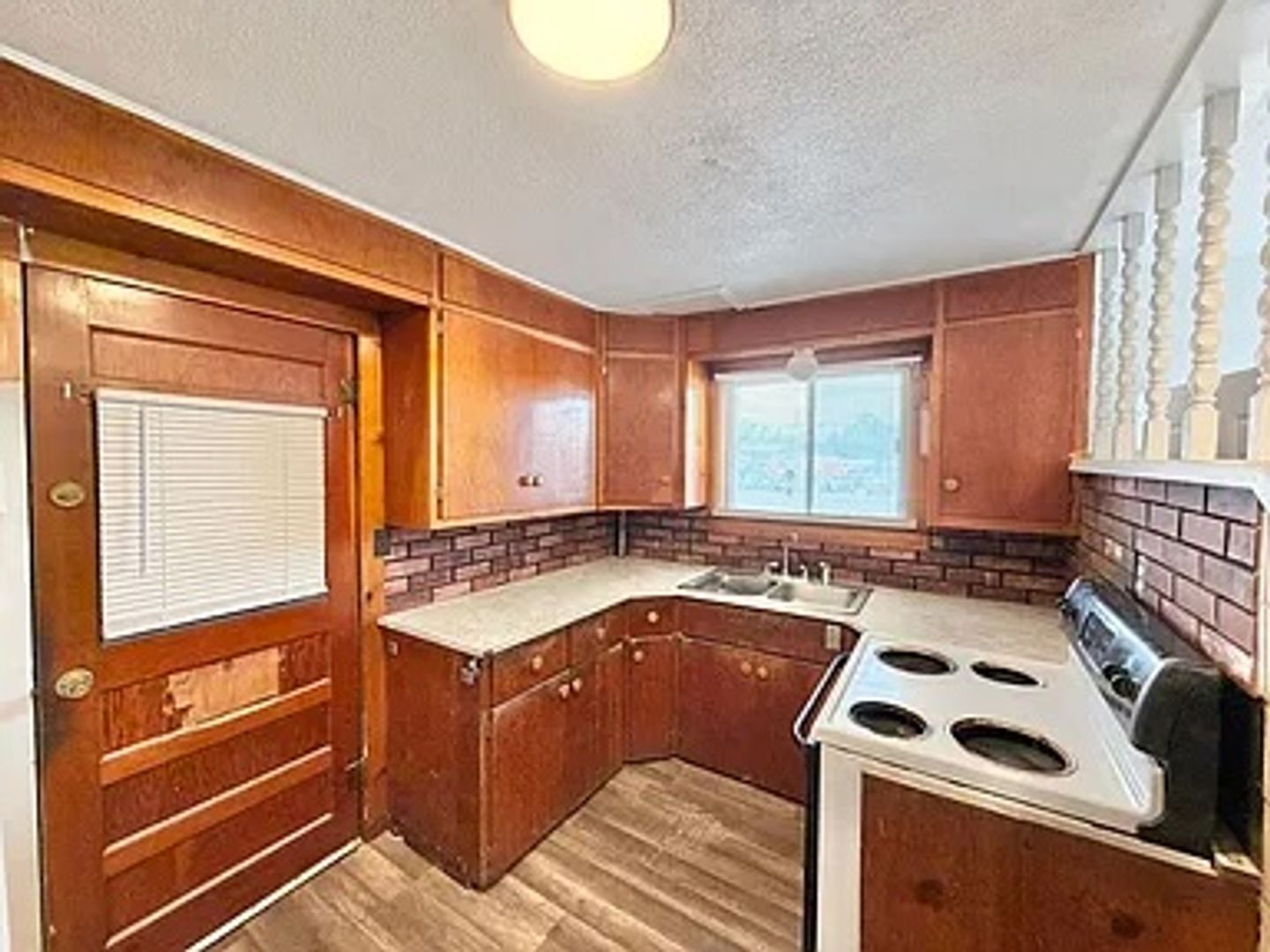 Unit 12 Condo: 400 Santa Fe Dr.