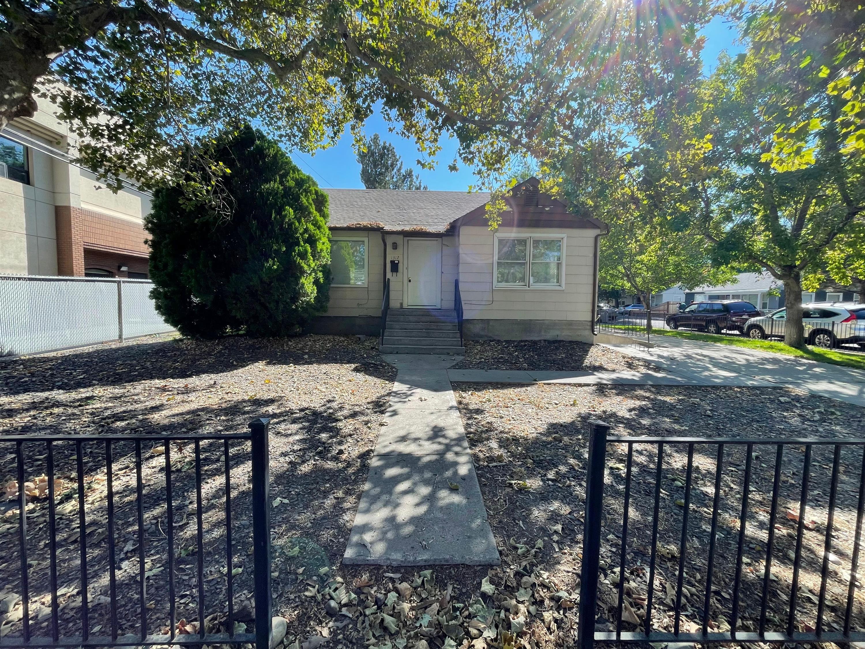 Boise House: 1312 Juanita St