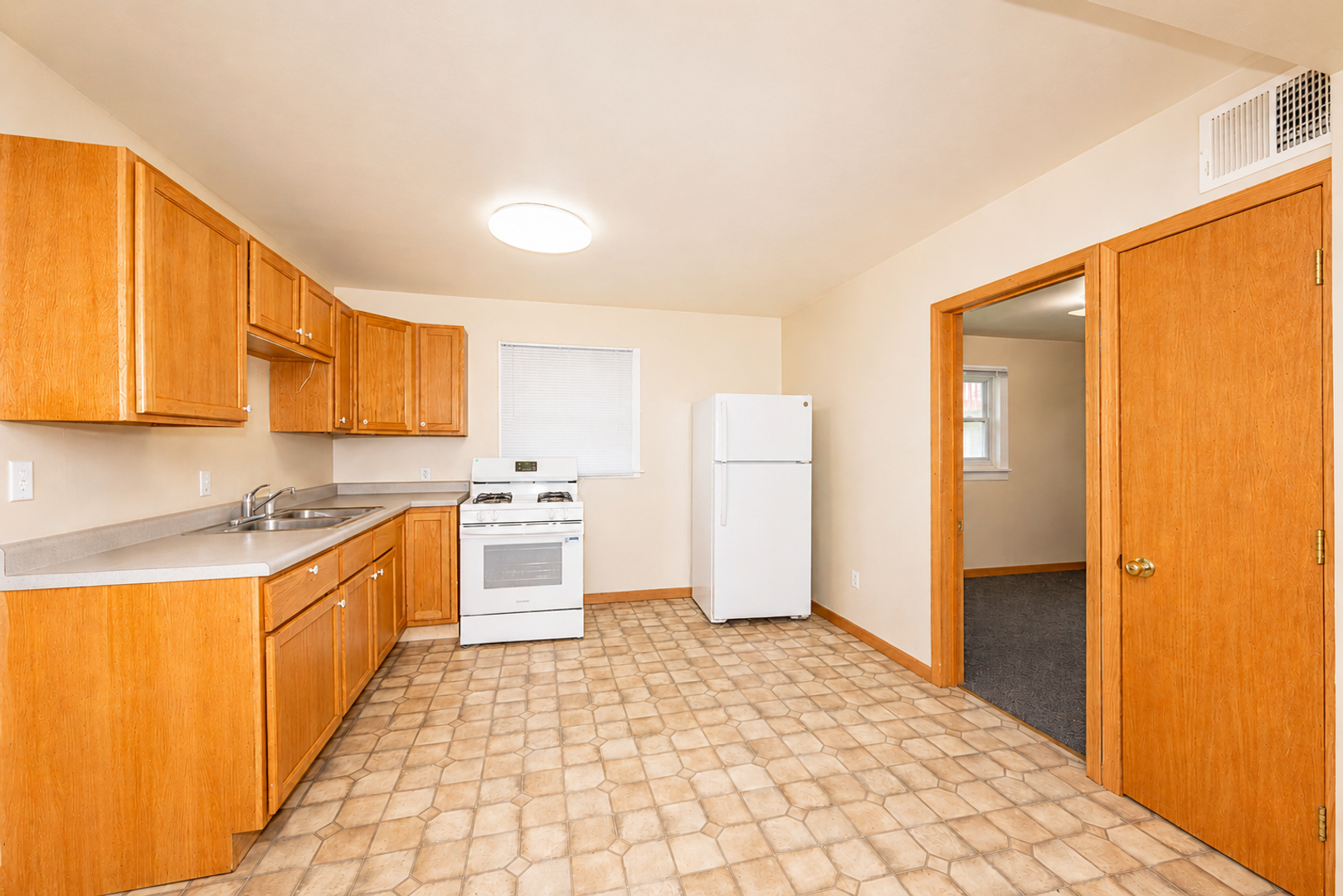 Wisconsin Dells Condo: 151 W Adams Street