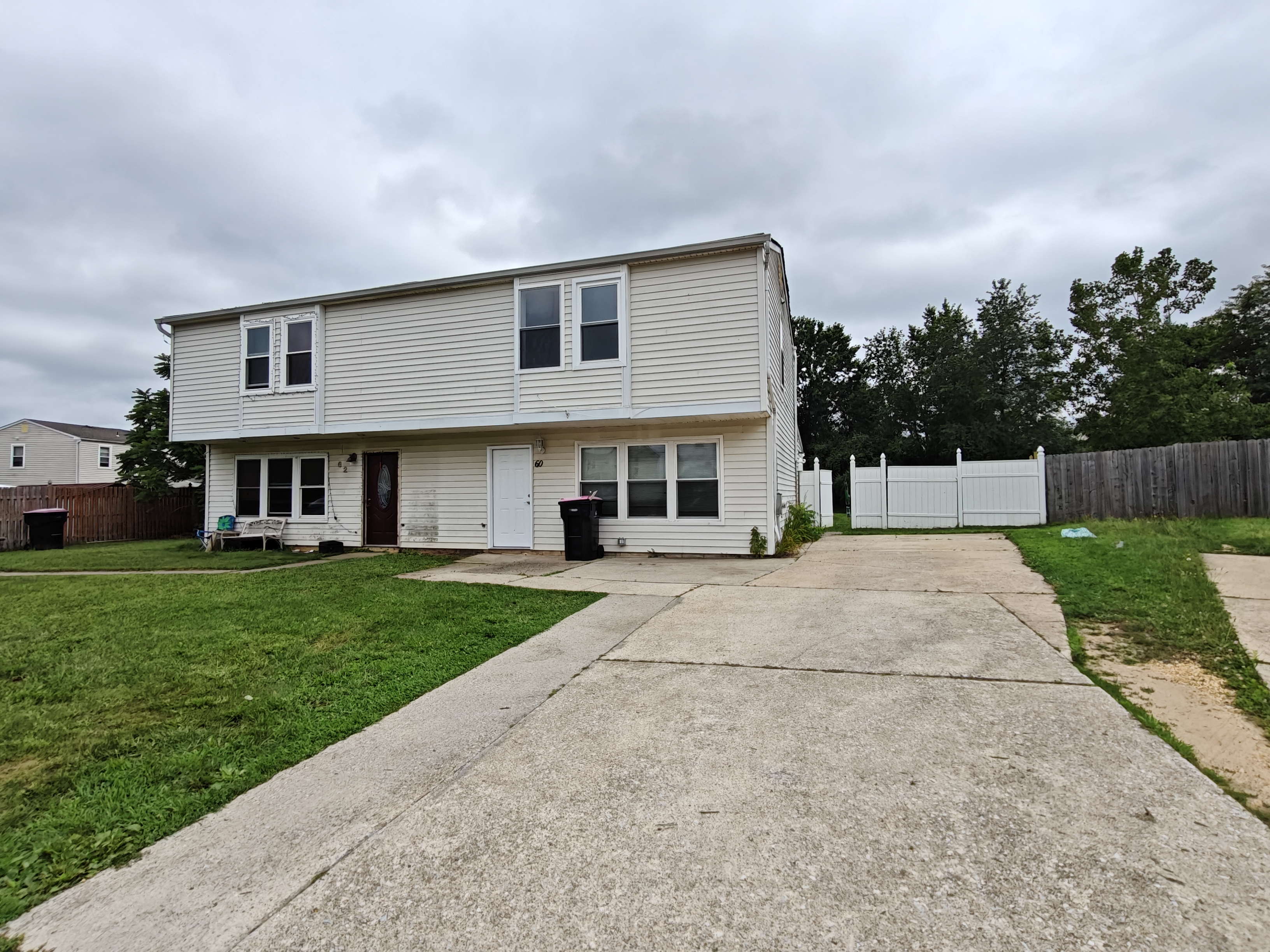 Sickerville House: 60 Farmhouse Road