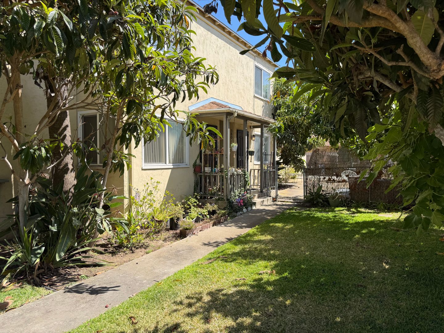 San Diego Condo: 3805 Voltaire St