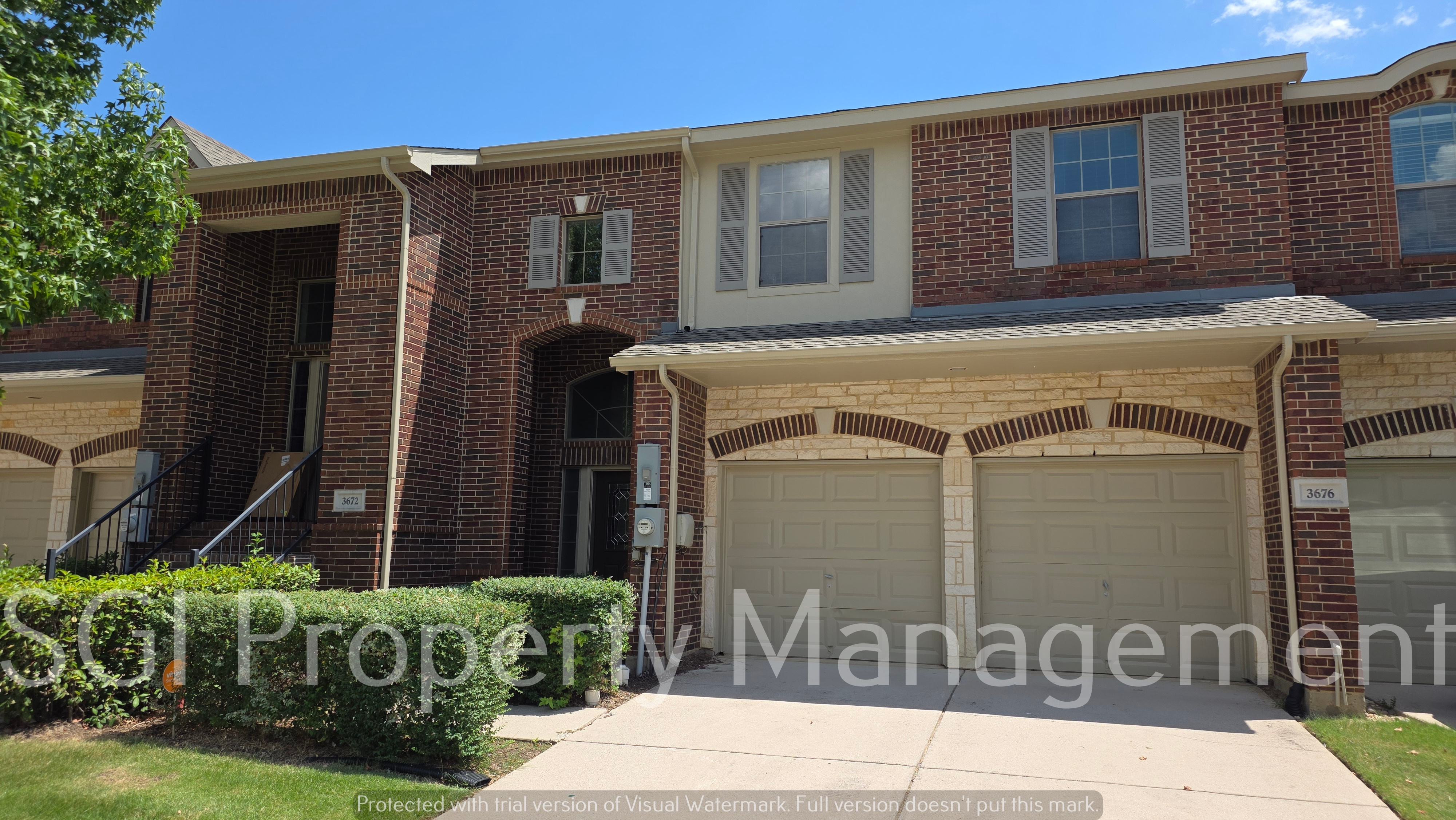 Irving House: 3676 Vienna St