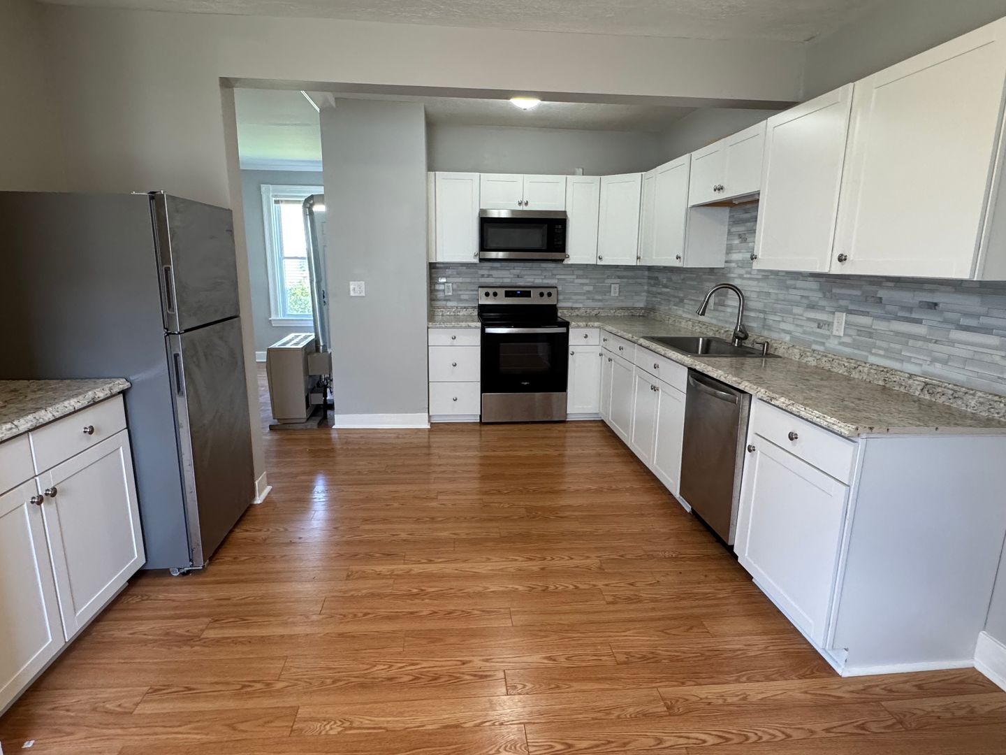 Manchester Condo: 141 Laurel Street
