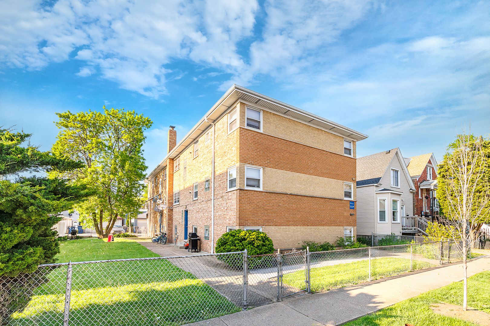 Cicero Condo: 5018 W. 24th Pl -
