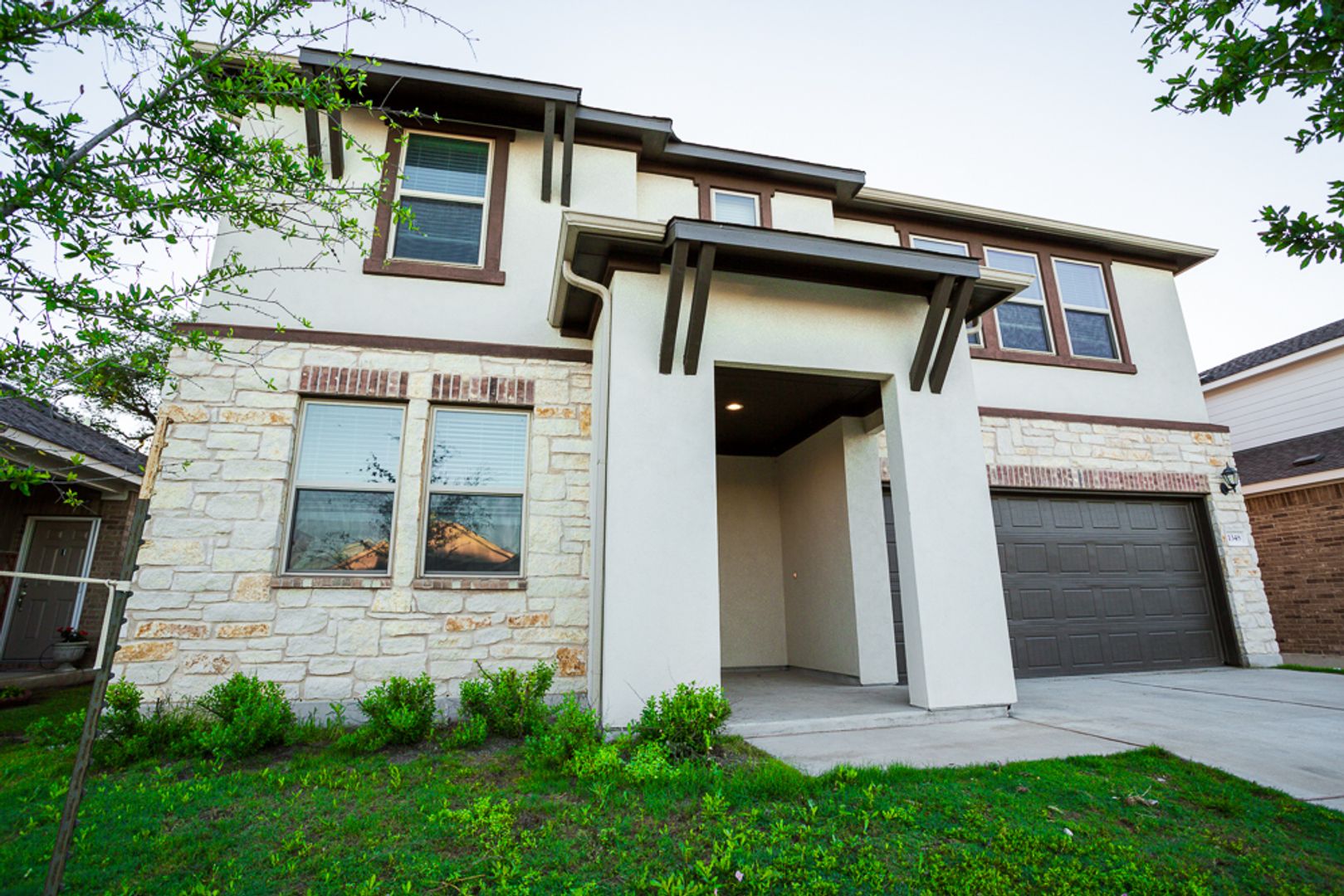 Leander House: 1348 Eagle Ray Street