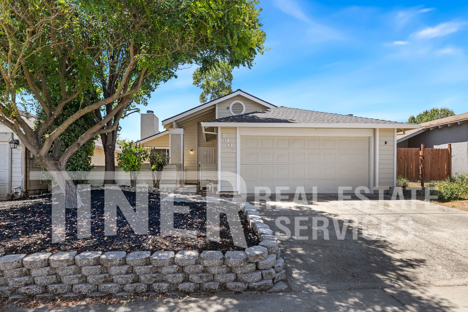 Sacramento House: 4907 Perceptive Way