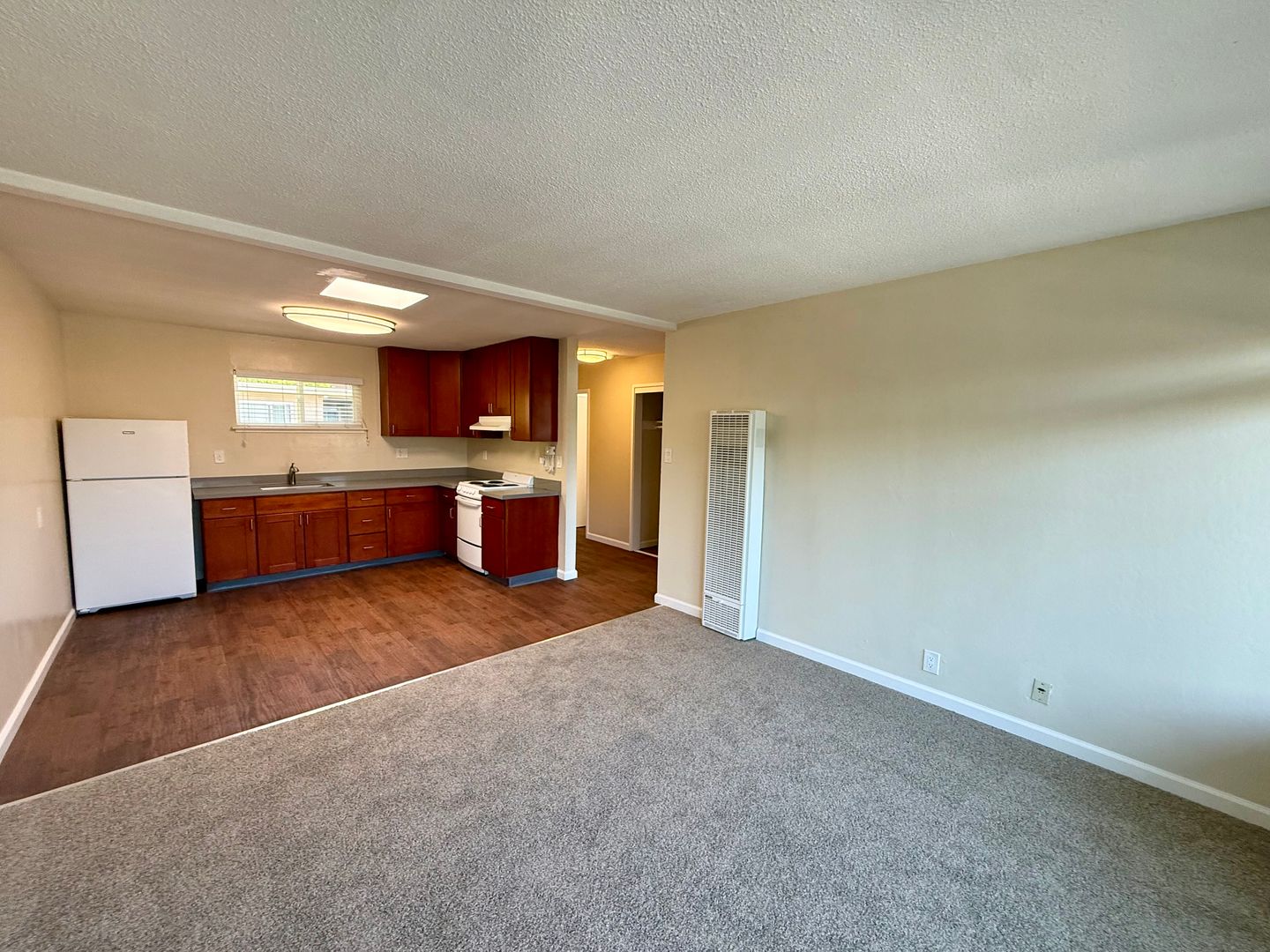 San Rafael Condo: 19 Merrydale Road