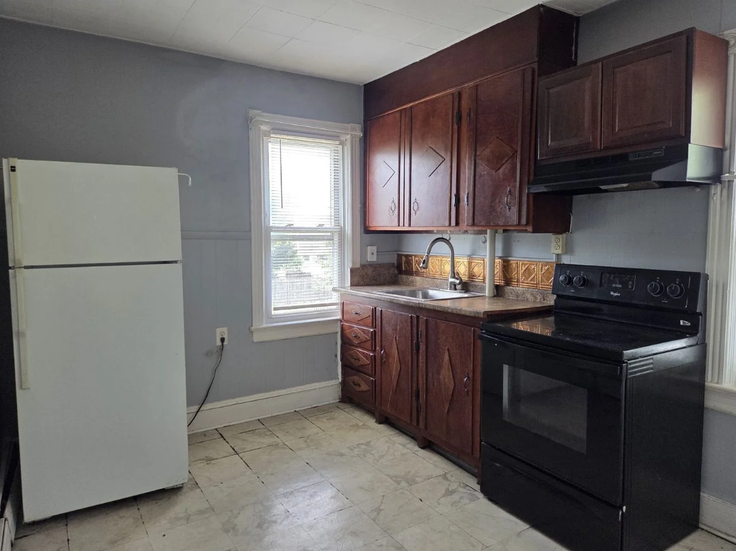 Trenton Condo: 320 Cleveland