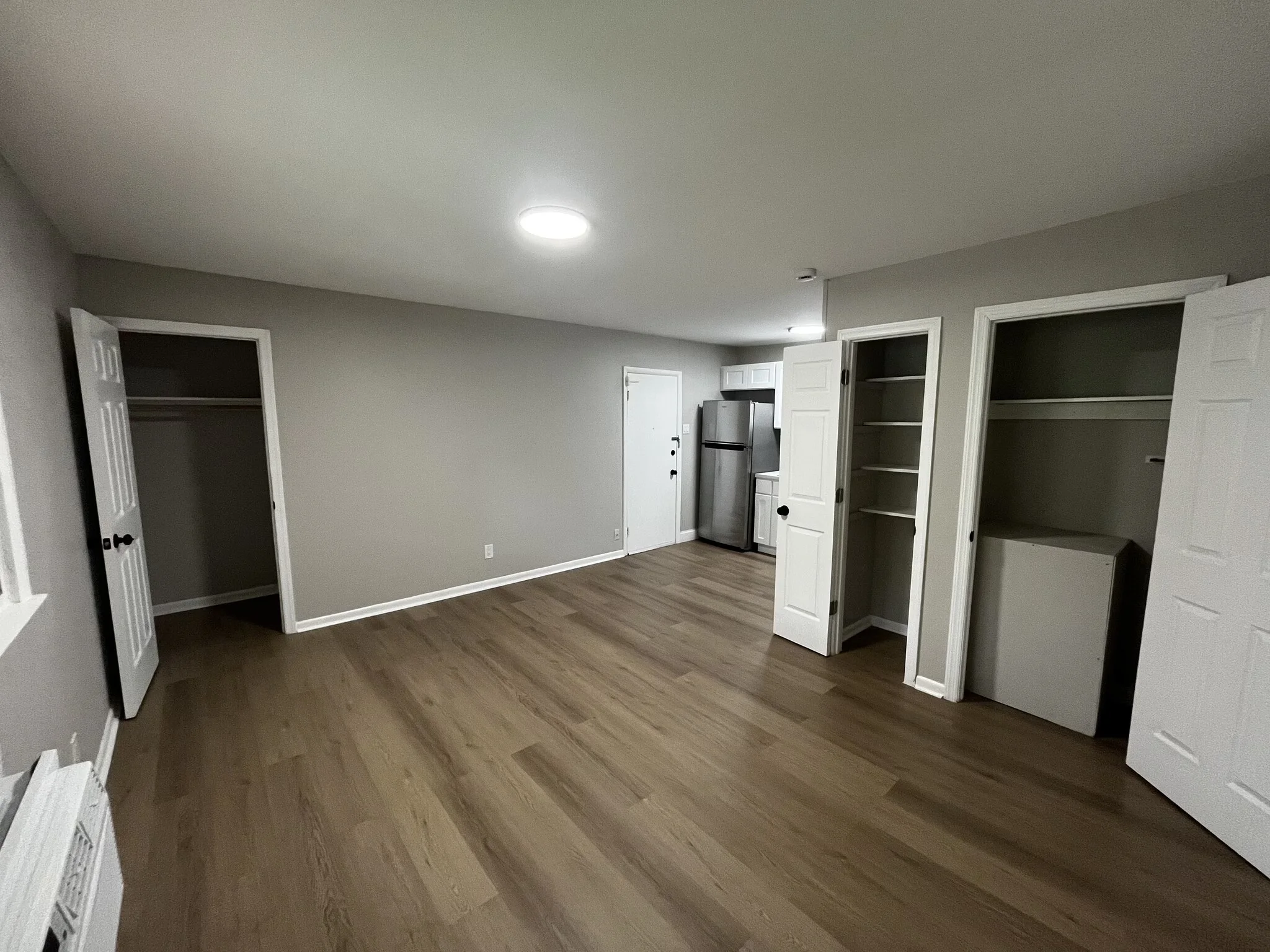 Statford Condo: 301 Columbia Ave