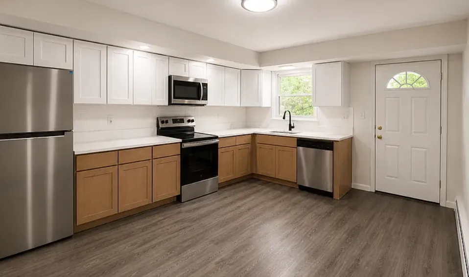 Berlin Condo: 55A + 55B Haines Ave