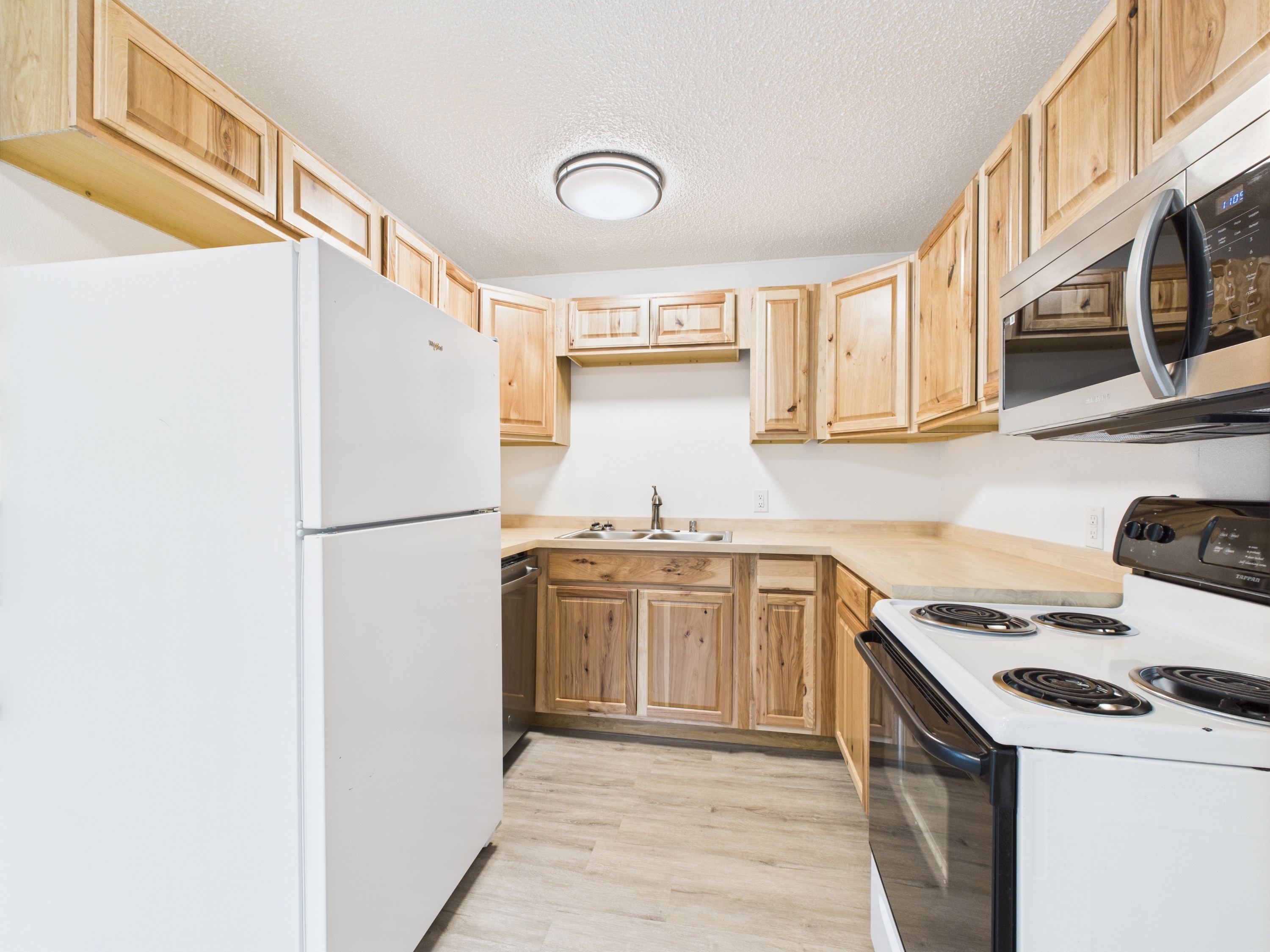 Fairbanks Condo: 2663 Turner St