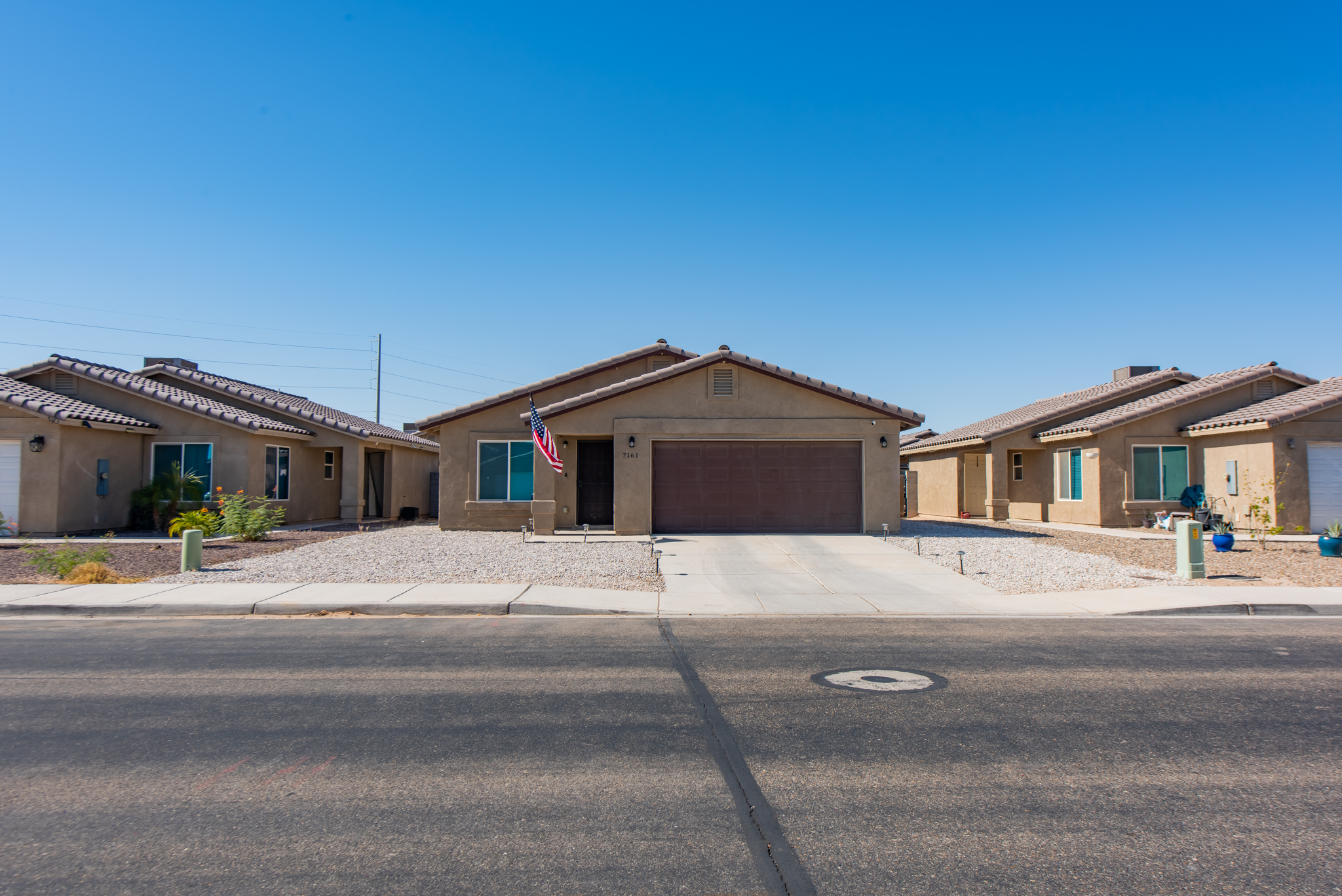 Yuma House: 7161 E 37TH ST