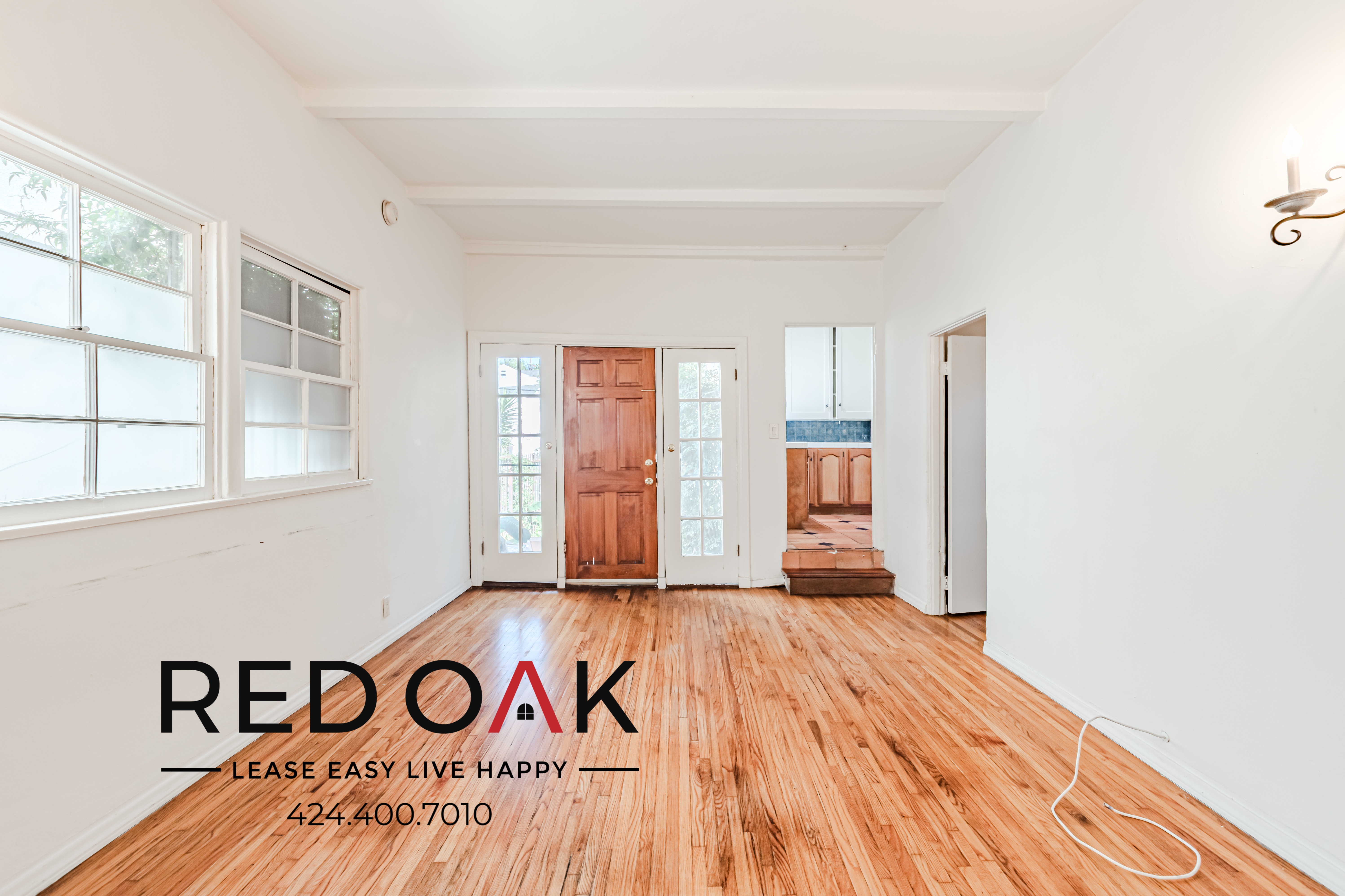Los Angeles Condo: 407 S Coronado St