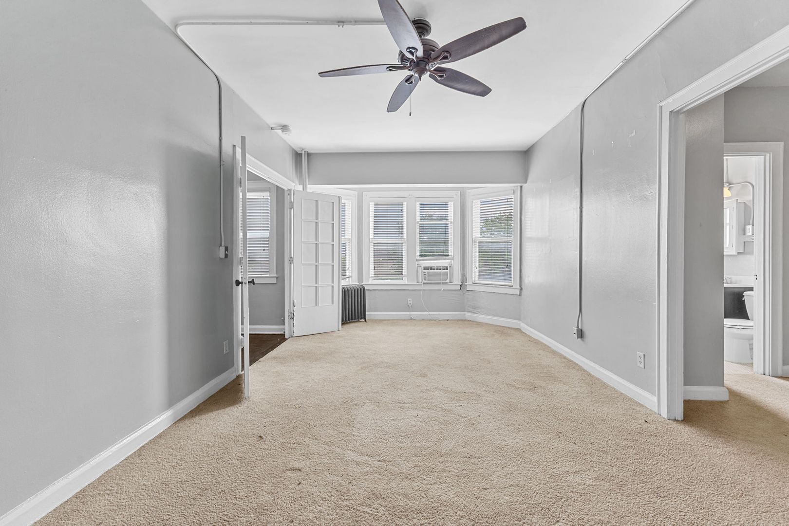 Indianapolis Apartment: 111 E 16th St