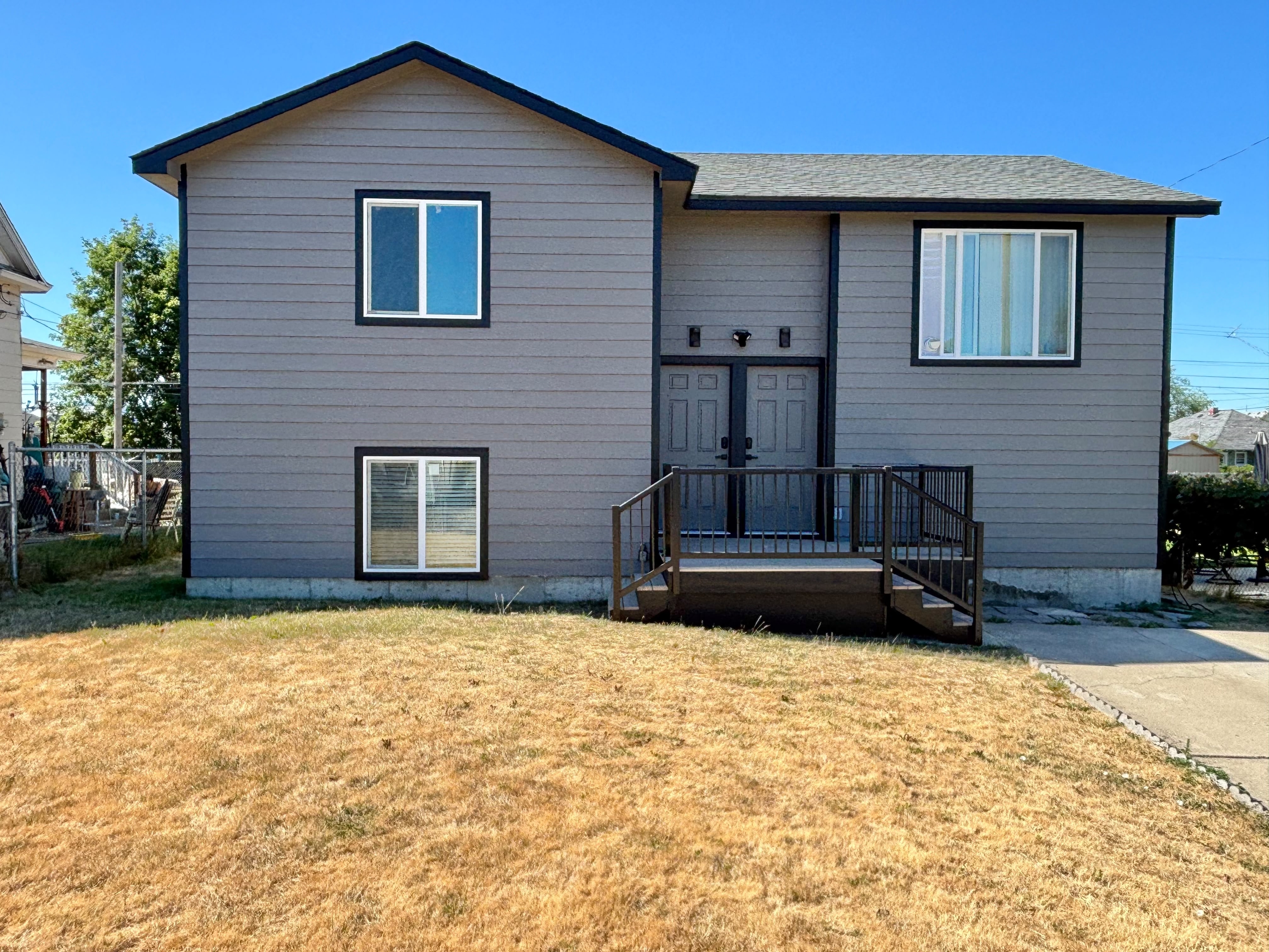 Spokane House: 2406 E Empire Ave