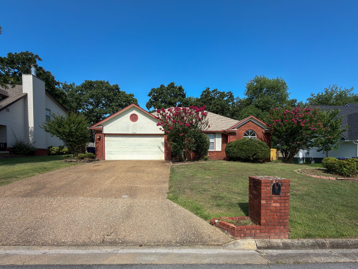 Fort Smith House: 9704 Croxted Rd.