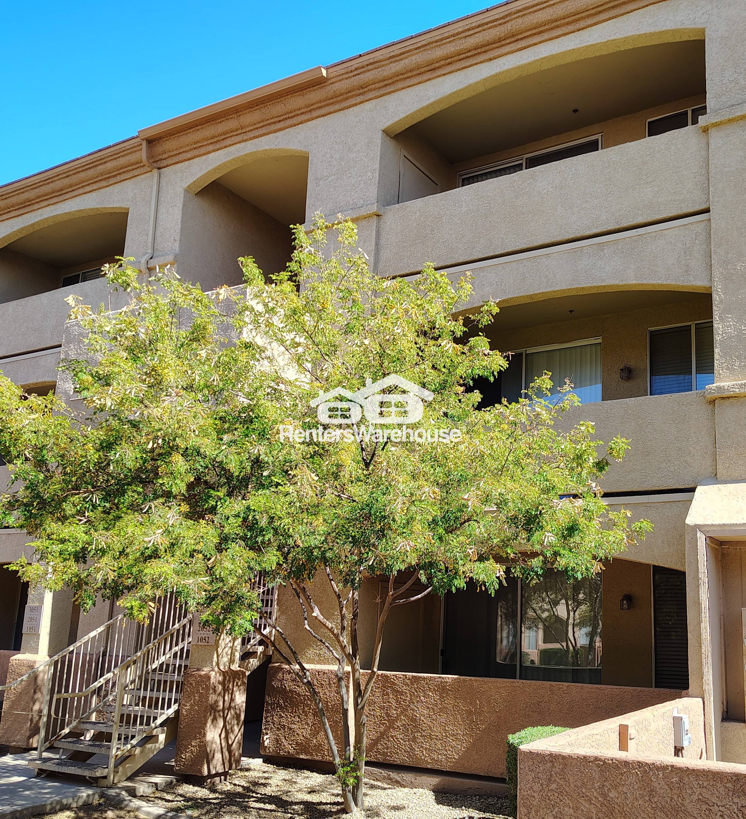 Tempe Condo: 2134 E Broadway Rd