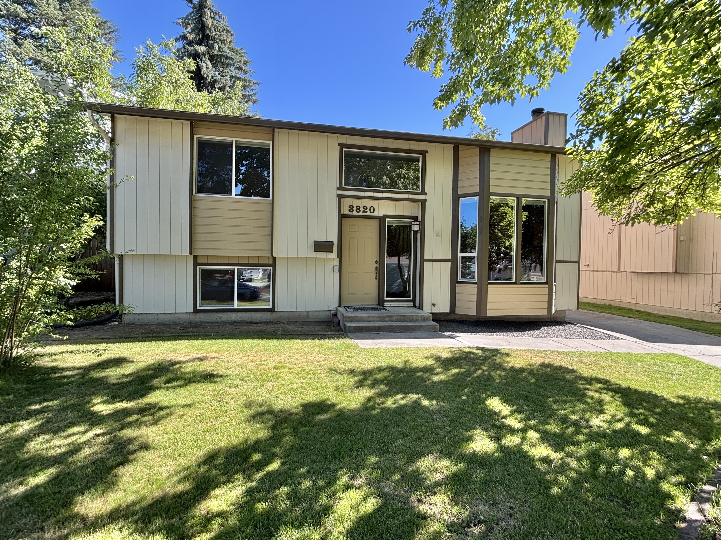 Spokane House: 3820 E 21st Ave
