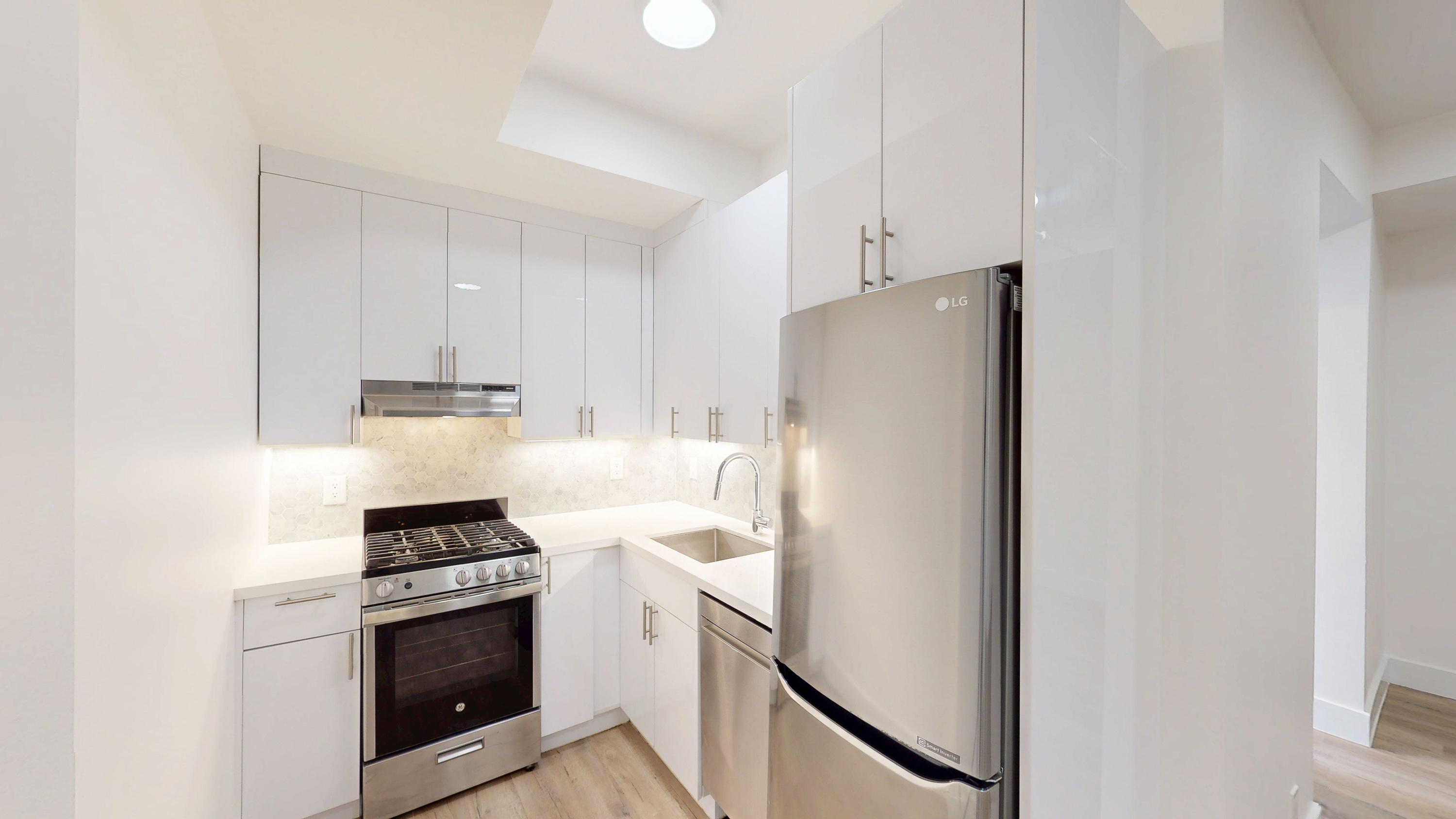 San Francisco Condo: 720 Jones St