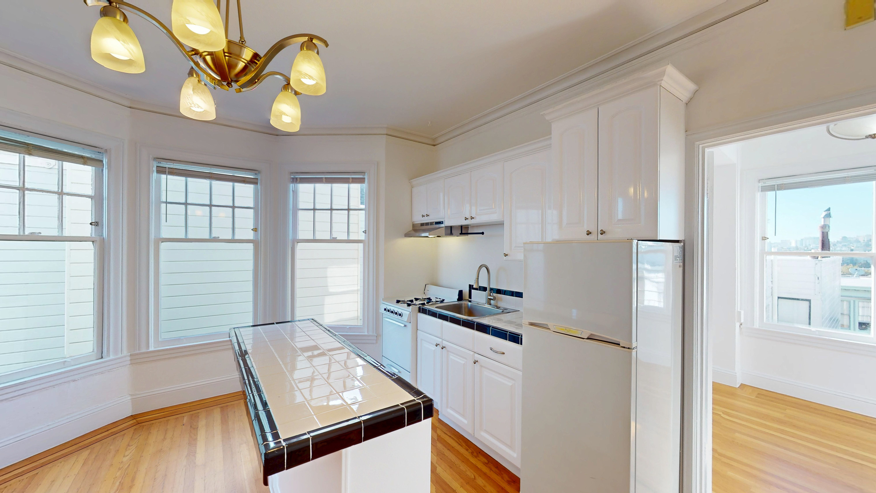 San Francisco Condo: 400 Page St