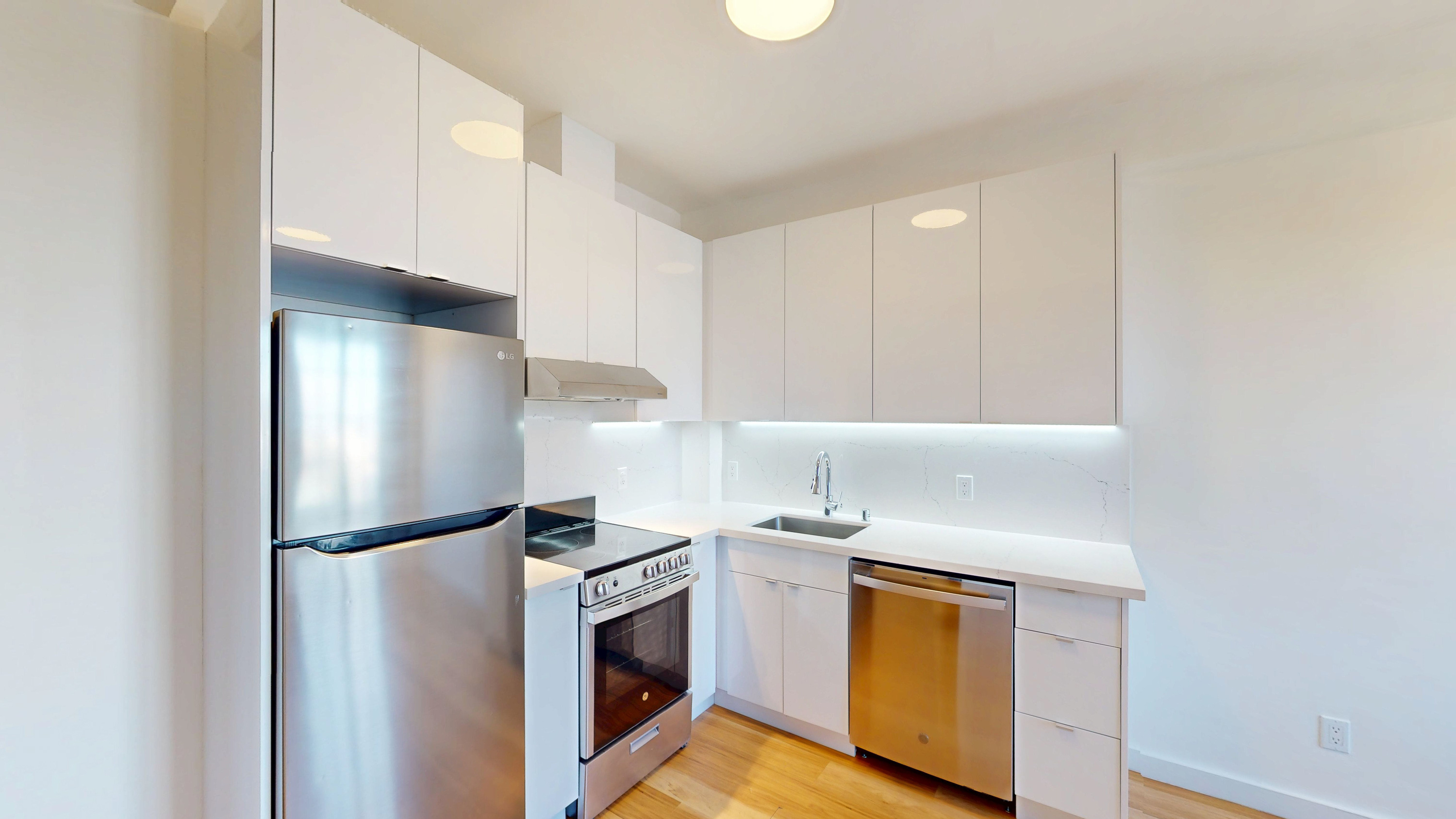 San Francisco Condo: 555 Buena Vista Ave W