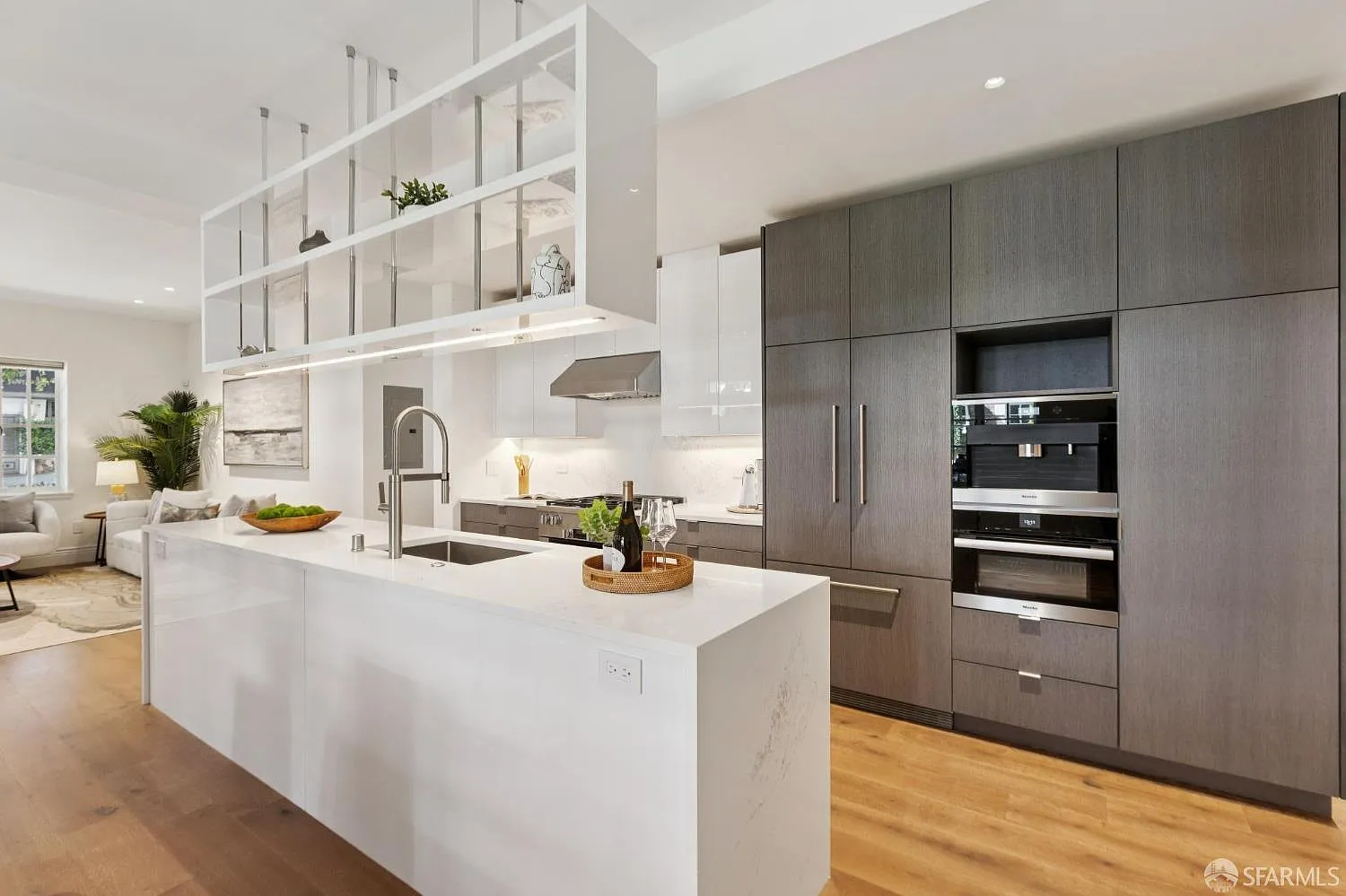 San Francisco Condo: 1830 Jackson Street