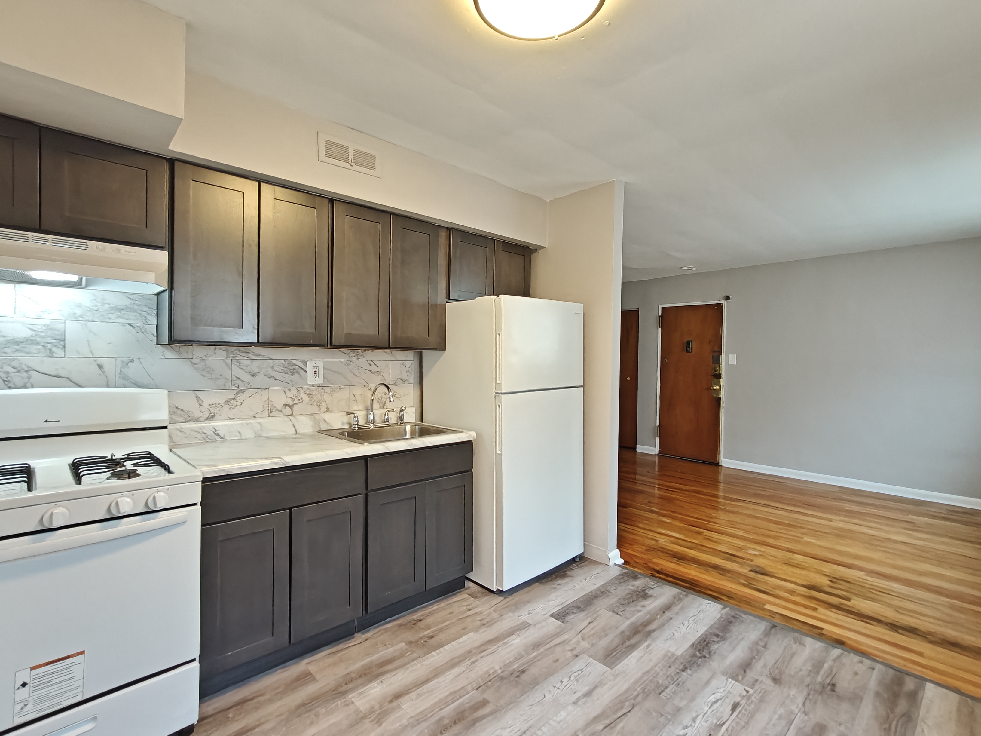Philadelphia Condo: 7108 Oxford Ave