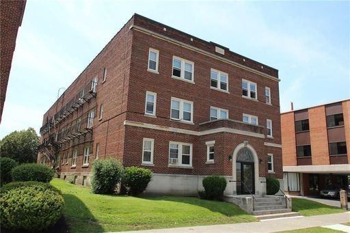 Rochester Apartment: 49 Troup St
