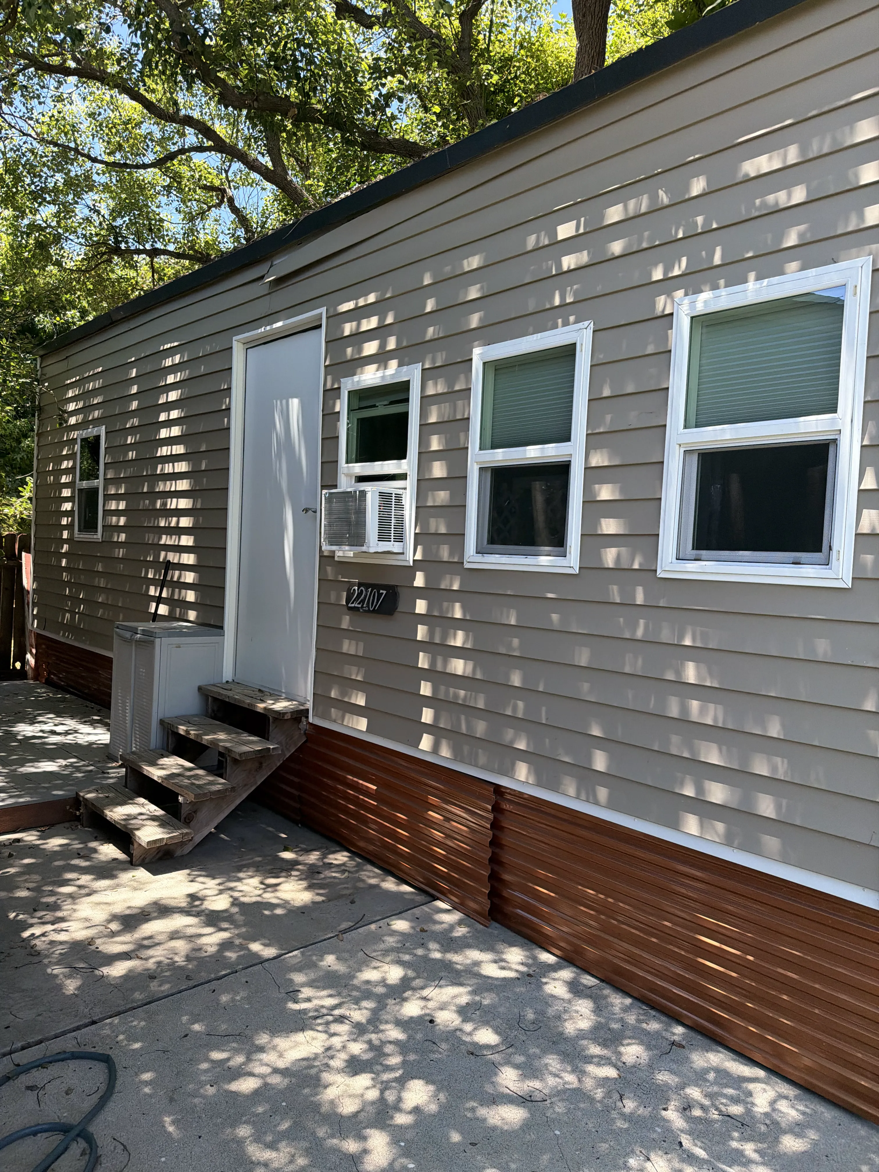 Canoga Park House: 22107 Elkwood Street