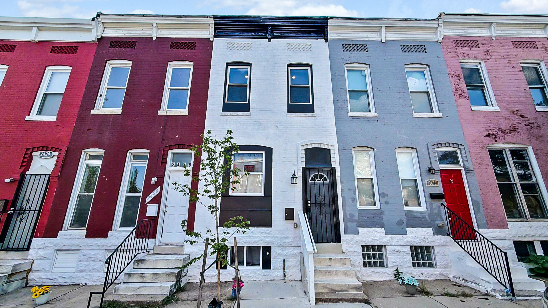 Baltimore Townhome: 2428 Brentwood Ave