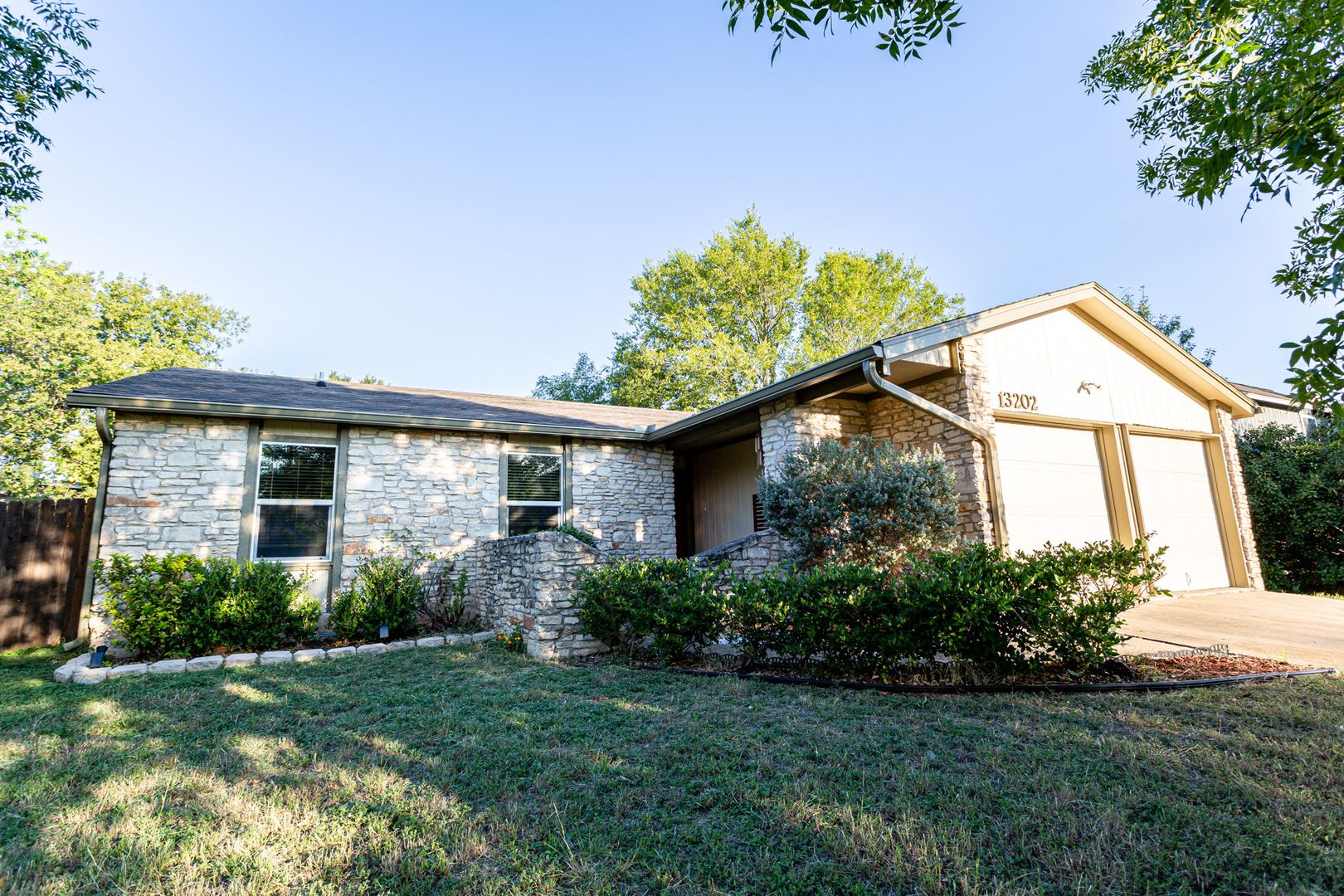 Austin House: 13202 Rampart Street