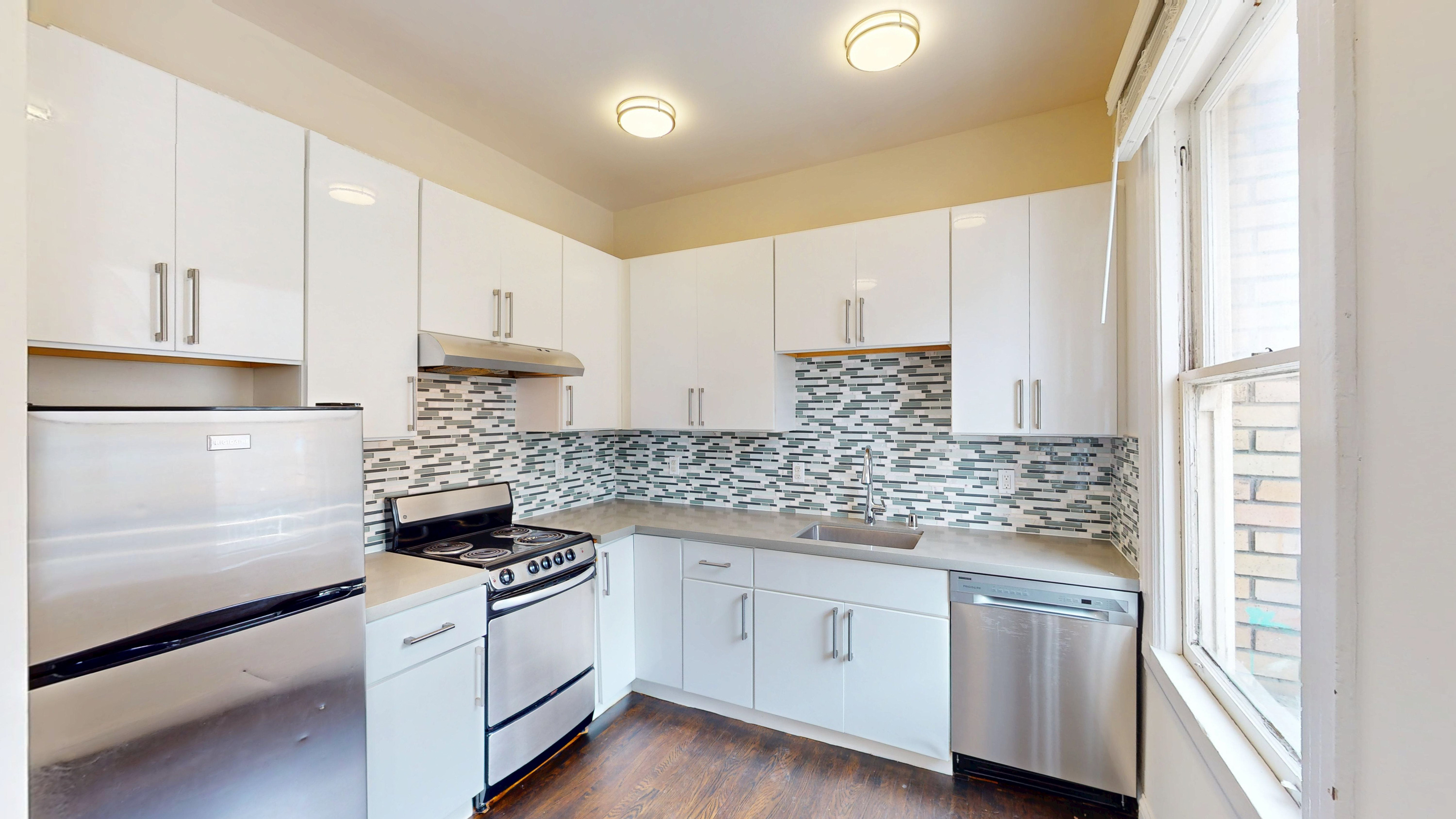 San Francisco Condo: 555 Eddy St