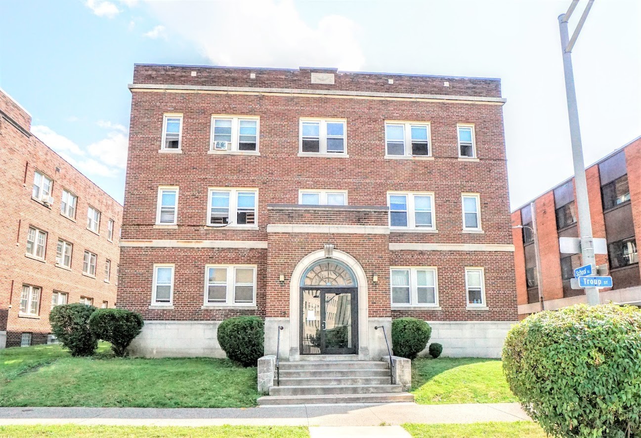 Rochester Apartment: 49 Troup St