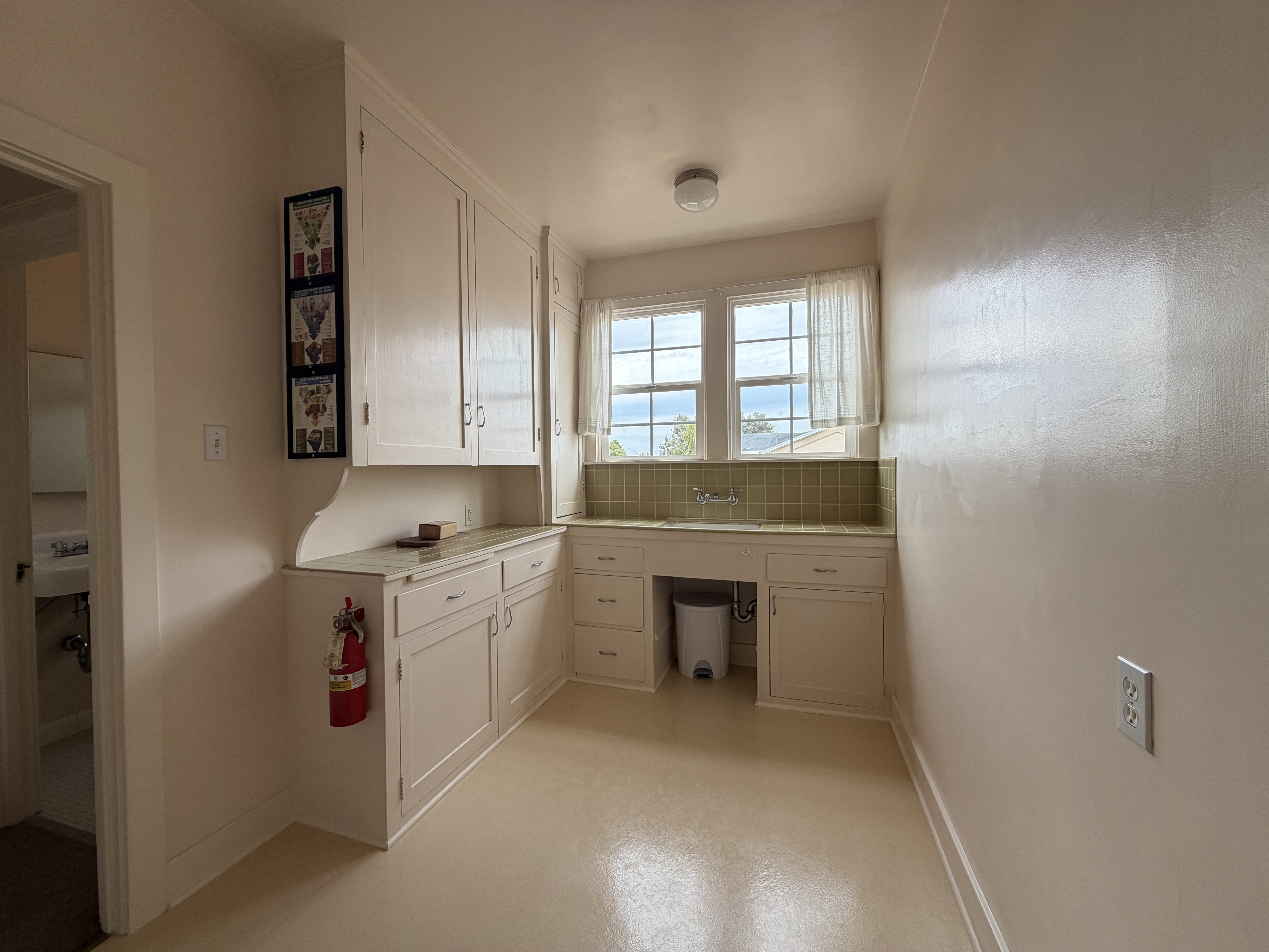 Berkeley Condo: 2030 Ashby