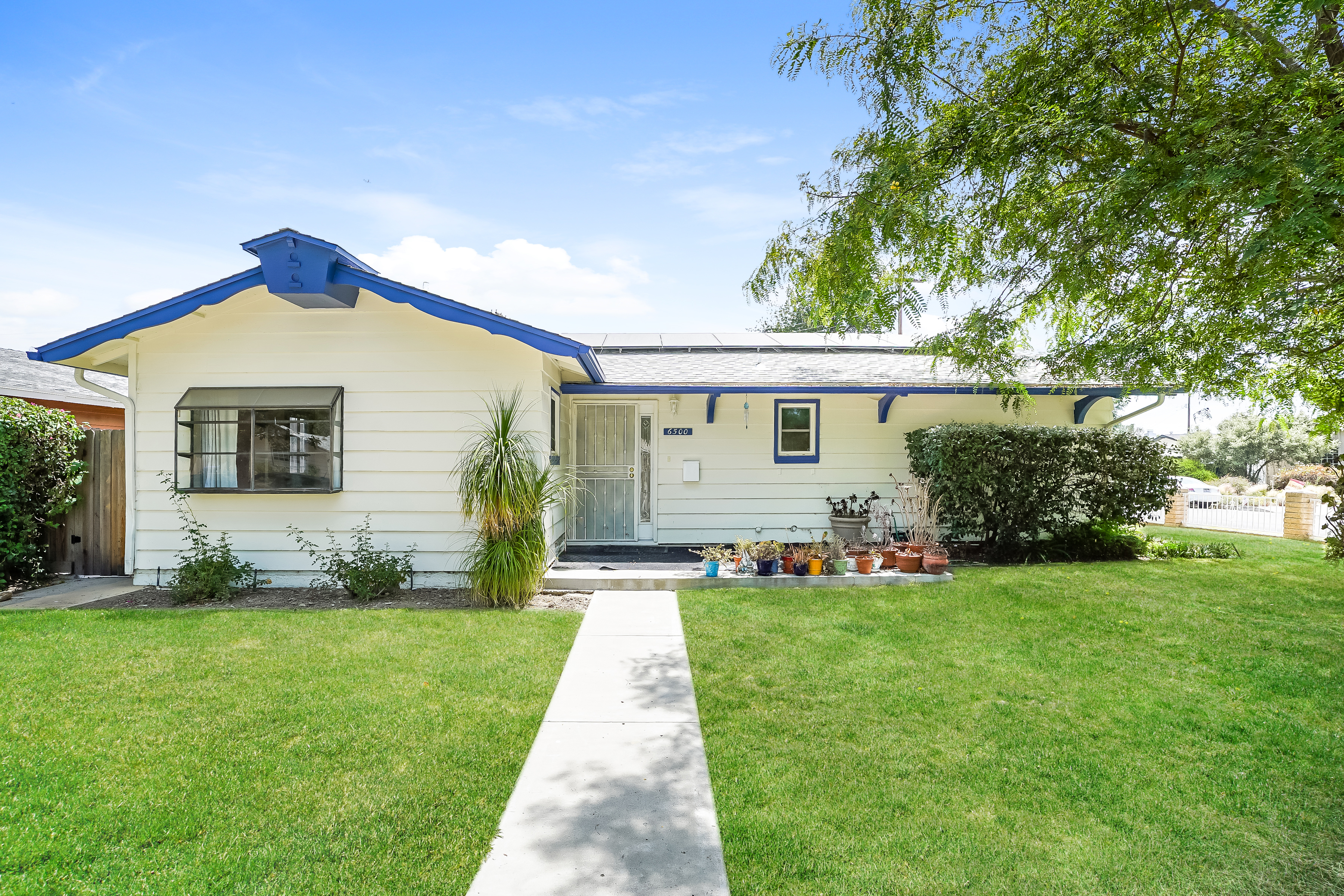 West Hills House: 6500 Lockhurst Drive